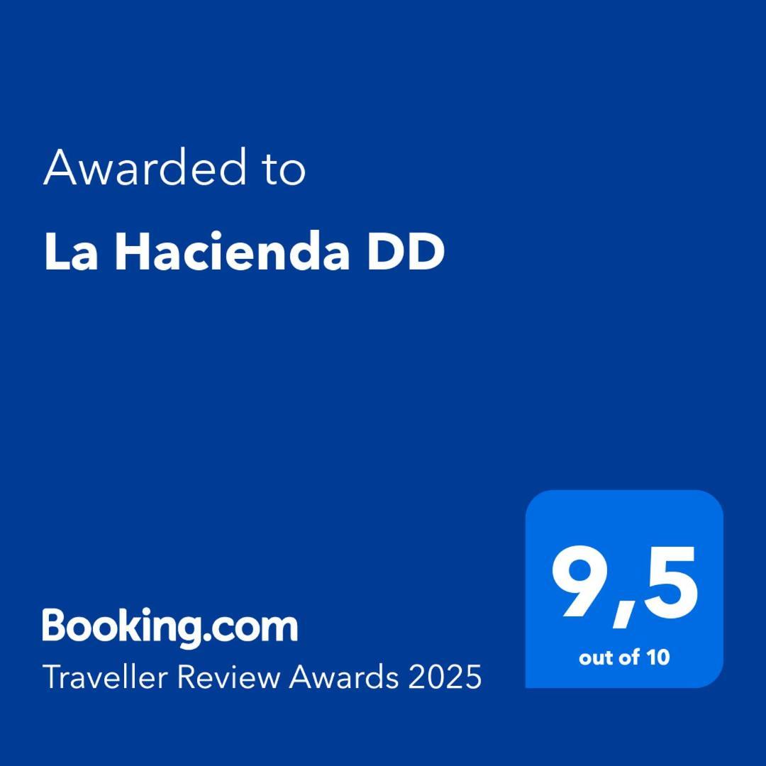 Hotel La Hacienda Dd à Trebinje Extérieur photo